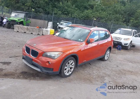 2013 BMW X1 xDrive28I из США, поврежденный, VIN WBAVL1C58DVR82781